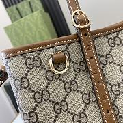 Gucci Emblem medium tote bag beige and Dark brown-30cm - 3