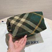 Burberry Mini Peg Duffle Bag in Ivy-21.5 x 10.5 x 23cm - 5