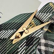 Burberry Medium Peg Duffle Bag- 28 x 16.5 x 33.5cm - 2