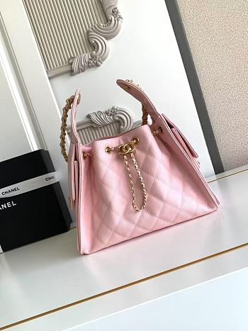 CHANEL 25 Small Handbag Grained Calfskin & Gold-Tone Metal Pink