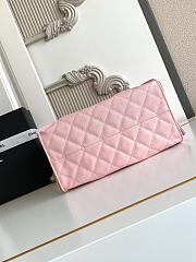 CHANEL 25 Small Handbag Grained Calfskin & Gold-Tone Metal Pink - 3