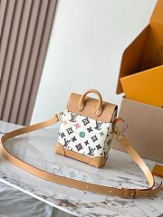 Louis Vuitton Nano Steamer M83528*15*187 - 5