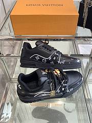 Louis Vuitton Sneakers 030 - 4