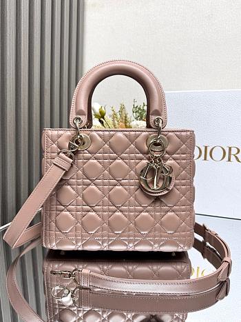 Dior Medium Lady Dior Lamskin Leather 007-24cm