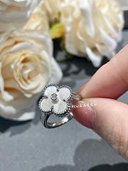 Van Cleef Arpels Ring 004 - 3