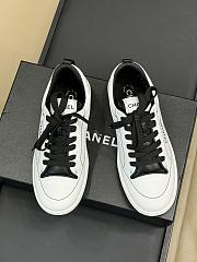 Chanel Sneakers 017 - 4