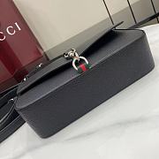 Gucci Small crossbody bag with hook closure Black- 23.5x12.5x6.5cm - 4