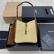 YSL Saint Lauren LE 5 À 7 supple small in raffia and leather-22*22*10cm - 1