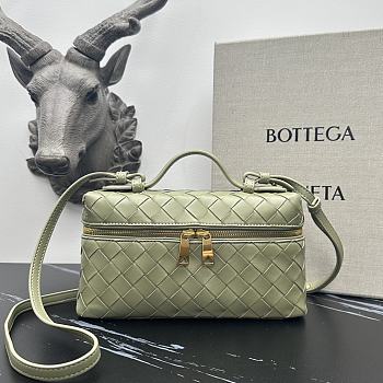 Bottega Veneta Bang Bang Vanity Case Green - 23*12.5*6cm