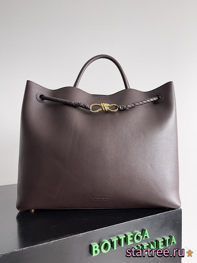 BOTTEGA VENETA Andiamo Large Tote Chocolate Gold-42cm - 1
