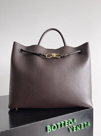 BOTTEGA VENETA Andiamo Large Tote Chocolate Gold-42cm