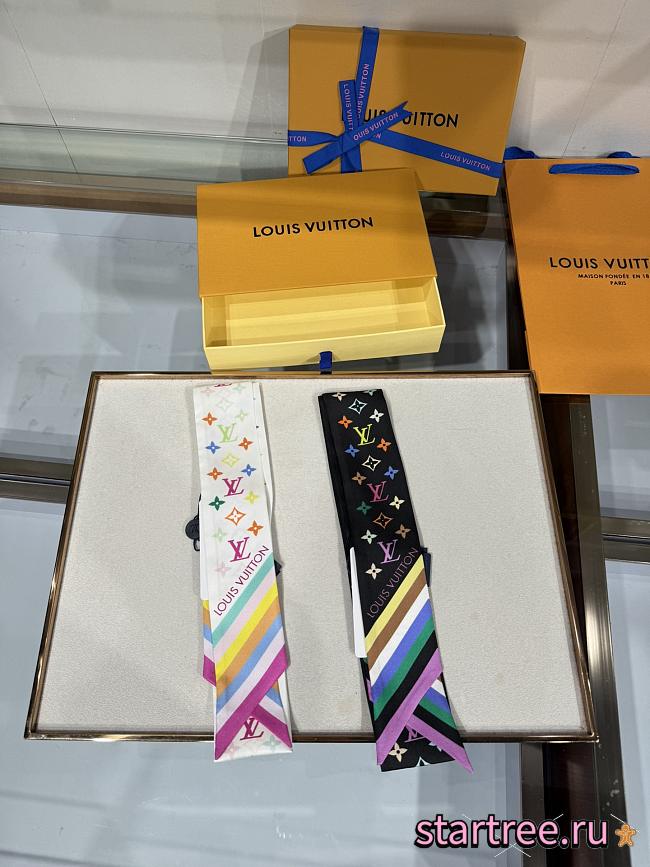 Louis Vuitton Scarf 010 - 1