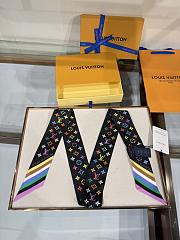 Louis Vuitton Scarf 010 - 5