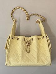 Chanel 25C Hobo In Calfskin Leather Yellow-30*26*14CM - 1