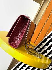 YSL Saint Lauren Monogram Kate in embossed crocodile shiny leather Burbundy - 4