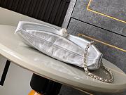 Chanel 25C Clutch Shiny Lambskin Pearl & Gold-Tone Metal Silver-14x24x5cm - 4