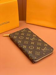 Louis Vuitton Double Zippy Wallet M61723  - 2