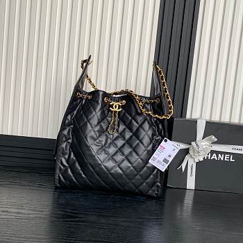 Chanel 25C Hobo Bag Black- 40×30×15cm