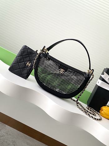 Chanel 2025 Pouch Mesh, Shiny Lambskin & Gold-Tone Metal Black
