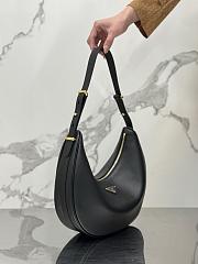 Prada Arqué large leather shoulder bag Black - 2