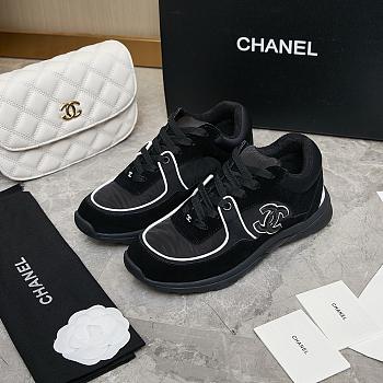 Chanel Sneakers 021