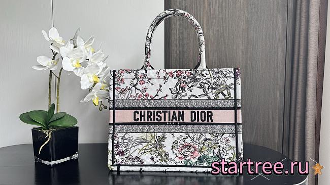 Dior Book Tote-36cm - 1