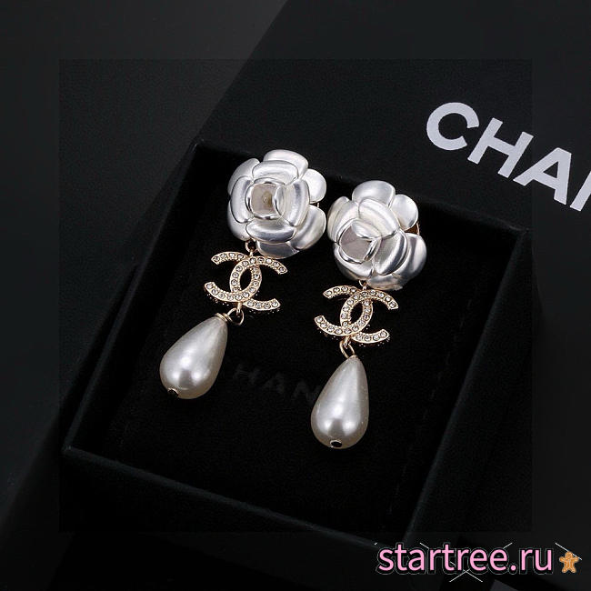 Chanel Earrings 025 - 1