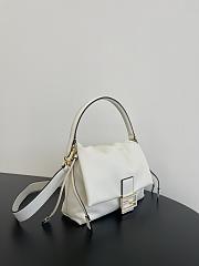 Fendi Mamma Baguette Medium White nappa leather bag-26.5x8.5x18cm - 2