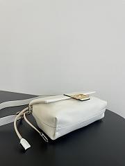 Fendi Mamma Baguette Medium White nappa leather bag-26.5x8.5x18cm - 5
