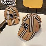 Burberry Cap - 3