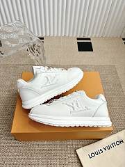 Louis Vuitton Sneakers 031 - 4