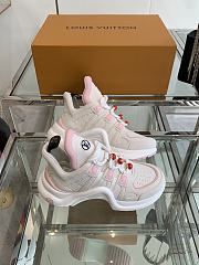 Louis Vuitton Sneakers 041 - 3