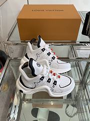 Louis Vuitton Sneakers 042 - 2