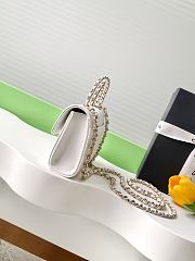 Chanel 25S Chain Shoulder Flap Phone Case White Leather-10x18x4.5cm - 5