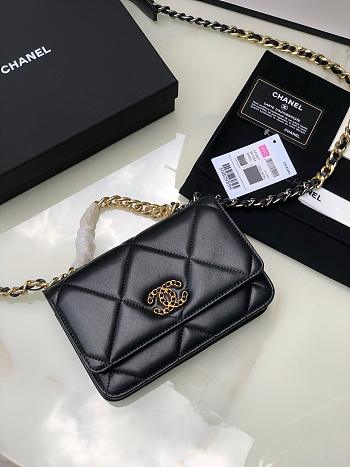 Chanel 19 Woc Calfskin Black-19*11.5*7cm