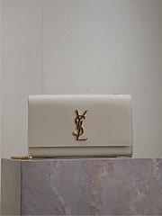 YSL KATE MEDIUM IN GRAIN DE POUDRE EMBOSSED LEATHER-24CM - 1