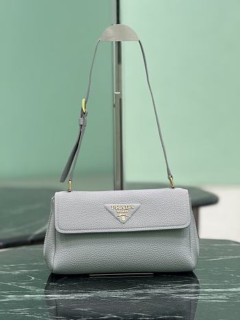 Prada Women's Shoulder Bags in Saffiano Leather & Nylon 001-26x14x9.5cm