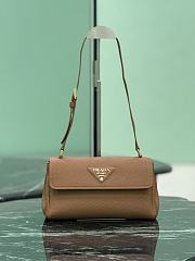 Prada Women's Shoulder Bags in Saffiano Leather & Nylon 002-26x14x9.5cm - 1