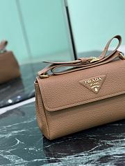 Prada Women's Shoulder Bags in Saffiano Leather & Nylon 002-26x14x9.5cm - 5
