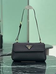 Prada Women's Shoulder Bags in Saffiano Leather & Nylon 004-26x14x9.5cm - 1