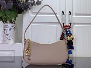 Louis Vuitton Pochette LV Bloom M25784 -23x10x4cm - 1