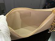 Louis Vuitton Pochette LV Bloom M25784 -23x10x4cm - 3