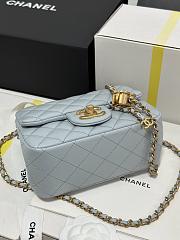 Chanel 25B Classic Flap Bag Blue-17cm - 4