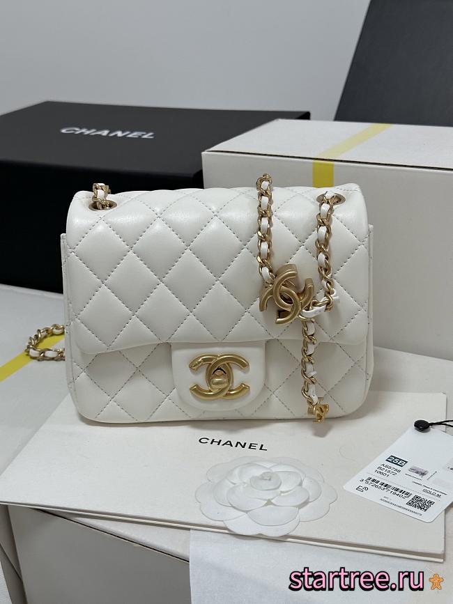 Chanel 25B Classic Flap Bag White-17cm - 1