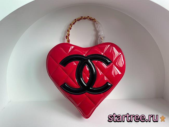 Chanel Vintage Heart Vanity Bag Red - 1