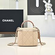 CHANEL Cosmetic Bag With Handle in Light Beige - 4