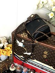 Louis Vuitton Express PM H27 M26039-26*17*13.5CM - 3