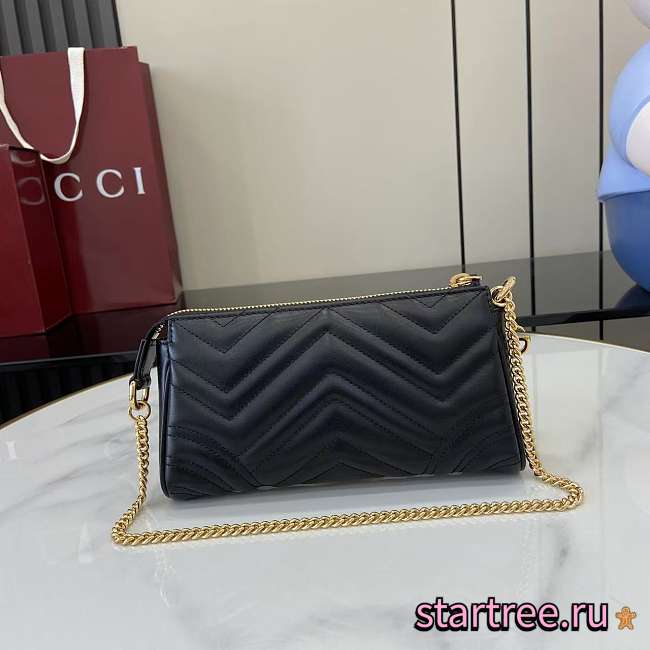 GG Marmont Small pochette with chain in Rosso Ancora Black leather-20x18x11x3.5cm - 1