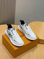 Louis Vuitton Sneakers 043 - 3