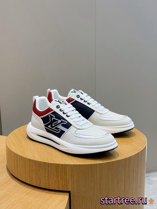 Louis Vuitton Sneakers 046 - 1